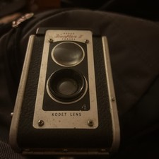 Vintage Kodak Duaflex II Pseudo Twin Lens Reflex 1950  s TLR Camera