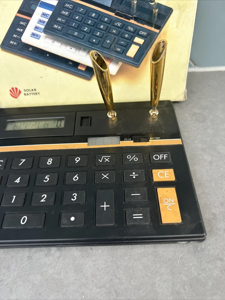 Vintage COBRA Dual Power Calculator Battery And Solar Powered - Image 4 of 4
