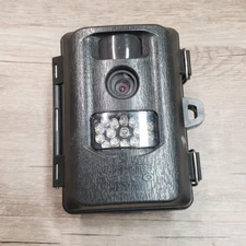 Tasco 12mp Trail Camera SN 11925684825 (2014) Includes 32GB SD Card*FOR PARTS*