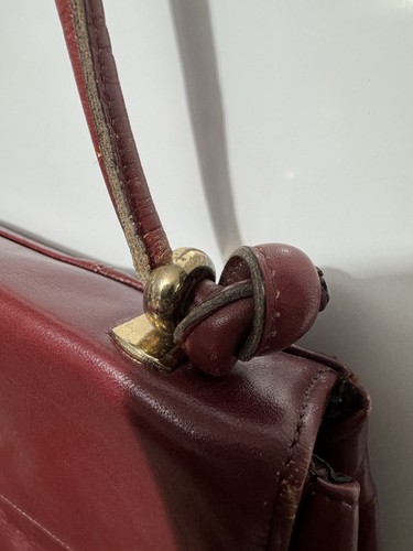 Etienne Aigner Shoulder Bag Purse Knotted Strap Metal Clasp - Picture 2 of 21