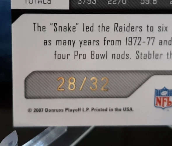 2007 Leaf Limited Ken Stabler #28/32 Spotlight - Oakland Raiders - Image 4 of 4