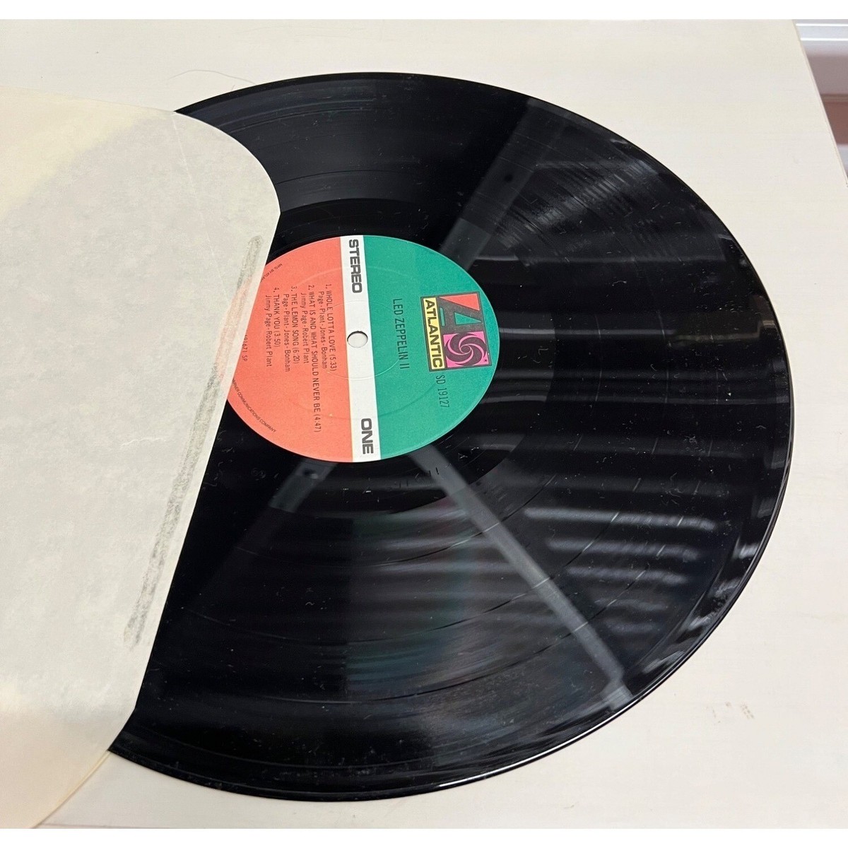 Led Zeppelin II Vinyl Record Super Saver Series 1977 With Hyper
