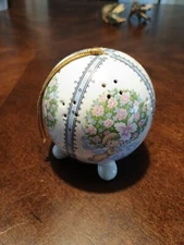 Vintage Potpourri Ball Holder Pomander Air Closet Room Freshener Scent Ball 