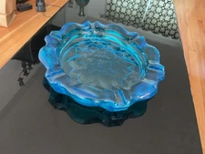 Vtg. Sea Blue Daisy Tiara Indiana Glass Table Ashtray. Heavy. 9.5".