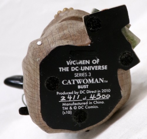 DC Direct Women of the DC Universe Series 3 Catwoman LE 2411/4500 5.5" Bust - Picture 5 of 5