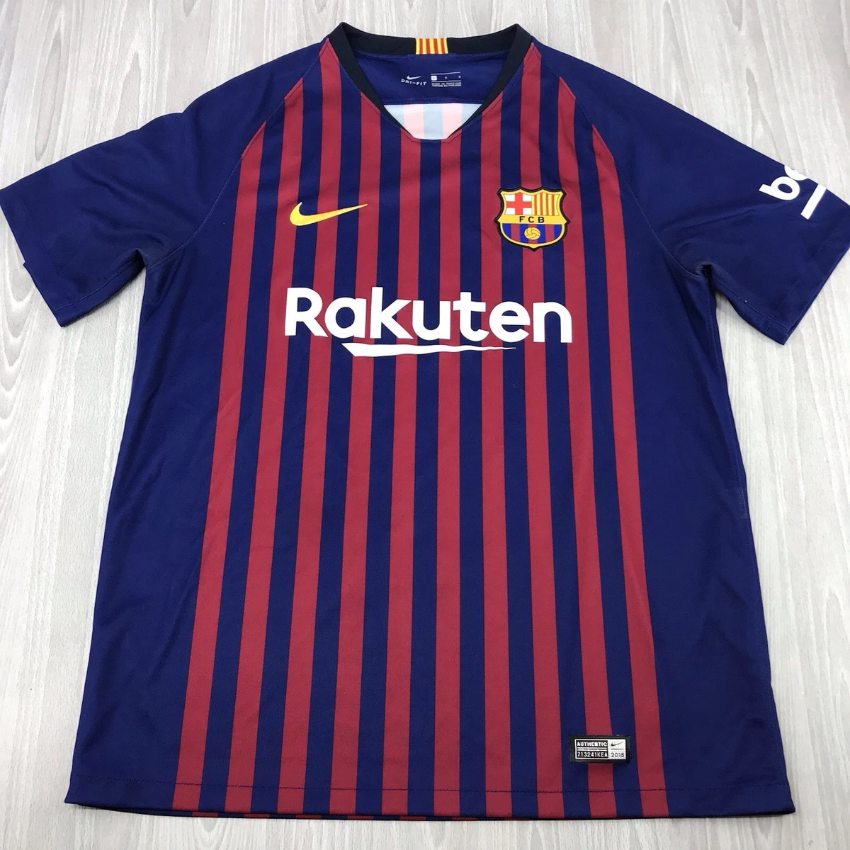 Preços baixos em Nike tamanho L Fc Barcelona Futebol Clube
