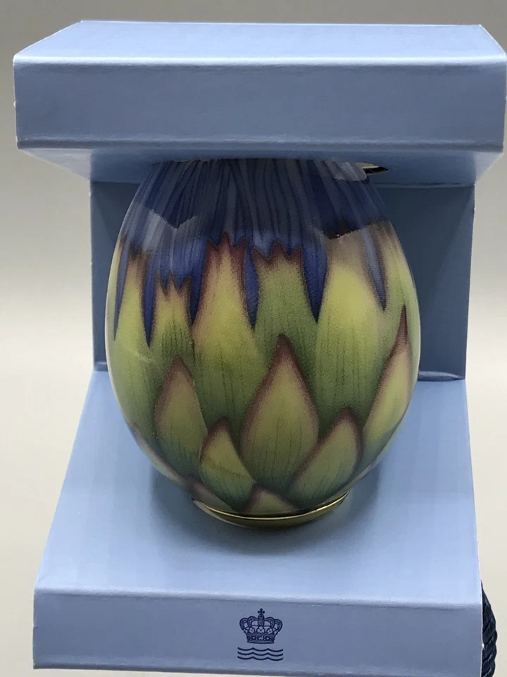 Royal Copenhagen Porzellan Osterei Ei OVP Osterstrauß Spring Collection 2024 - Bild 4 von 4