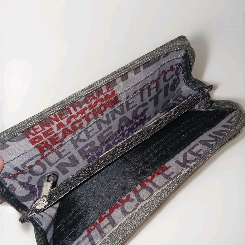 Cartera Kenneth Cole Reaction Gris Imitación Cuero EXCELENTE Foto 4 de 4