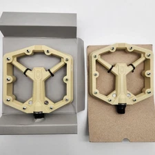 Crank Brothers Stamp 1 Gen 2 Large Sand Composite Platform Bicycle Pedals OPEN