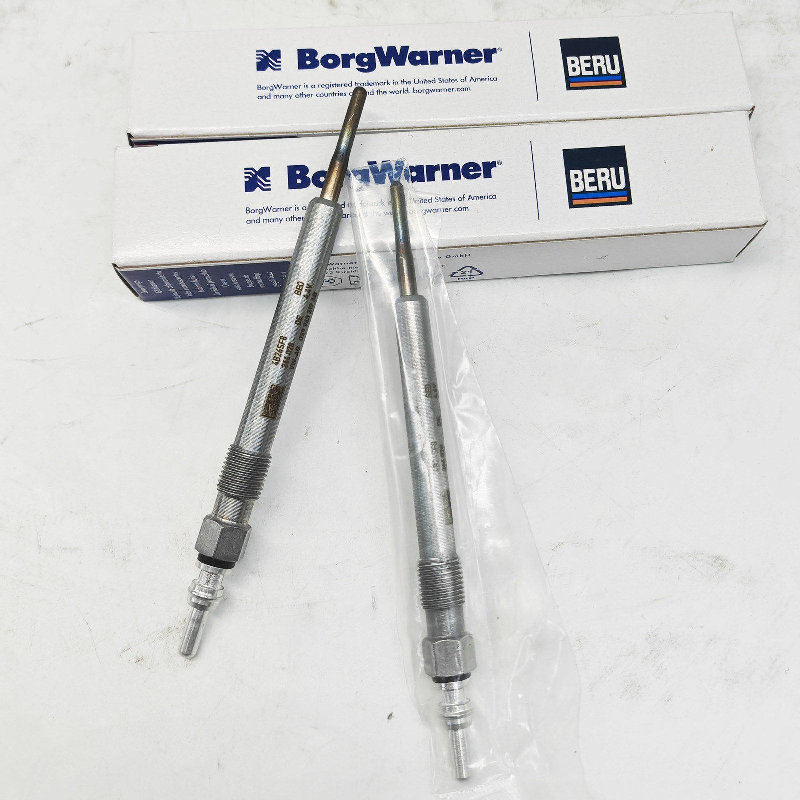 2X 03L963319 BorgWarner Glow Plug for VW Audi Cupra Skoda Altea Seat 03L963319A