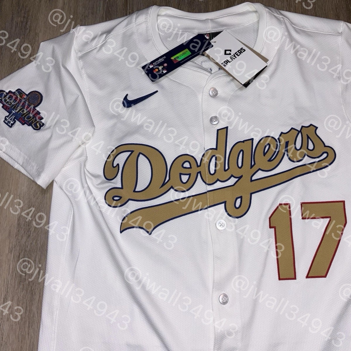 Nike Shohei Ohtani Los Angeles Dodgers Gold Collection ELITE