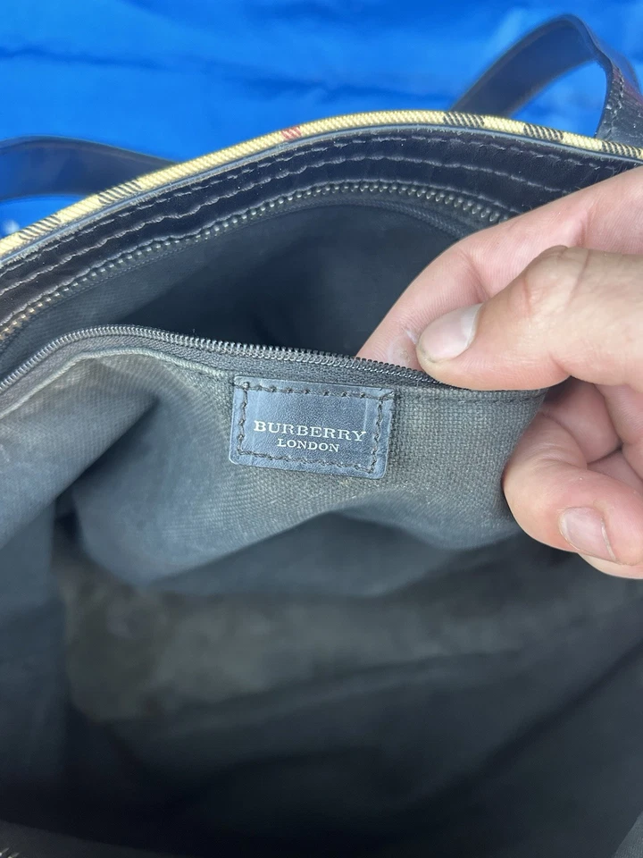 Bolso de Mano Burberry London + Cartera a Juego - Hecho en Italia Foto 4 de 4