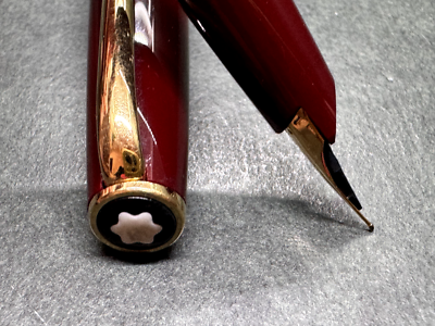 MONTBLANC GENERATION Burgundy Bordeaux GT Vintage Fountain Pen 14K