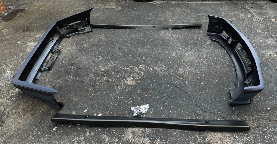 BMW 3 SERIES (E36) M3 BODY KIT SET - Image 4 of 4