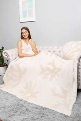 ScarvesMe Oversized Luxury Soft Coral Sea Life Print Cozy Throw Blanket