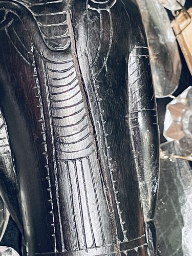 Vintage Hand Carved Ebony Papua New Guinea Tribal Carving - Picture 9 of 10