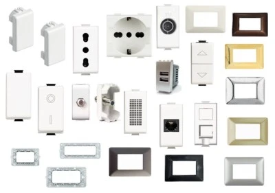 COMPATIBILI MATIX COLORE E FORMA PRESA USB SCHUKO PLACCA