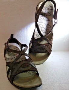 merrell sandspur delta wrap