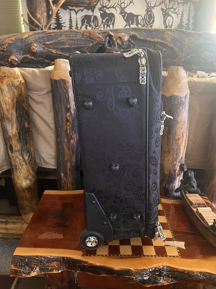 Brighton Black & Choc Croc Leather 22” Carry-on Luggage Rolling Wheels Suitcase - Image 4 of 4