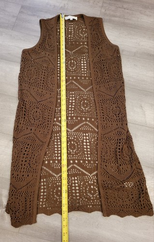 Preowned Chelsea & Theodore woman crocheted Brown long vest cardigan Size Small - Picture 8 of 11
