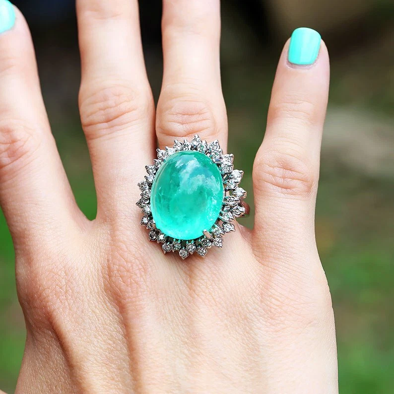 Anillo de plata 925 cabujón esmeralda corte ovalado 30,00 quilates con corte redondo de 1,05 quilates circonita cúbica Foto 4 de 4