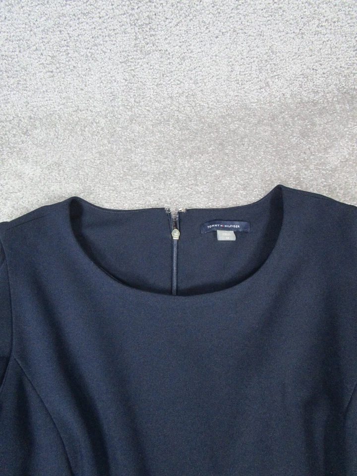 Macacão feminino Tommy Hilfiger envoltório azul 14 - Imagem 2 de 4