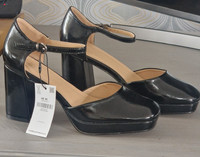 New Yours Dorsay Shoes Size 5 E Black Buckle Round Toe Block High Heel Formal