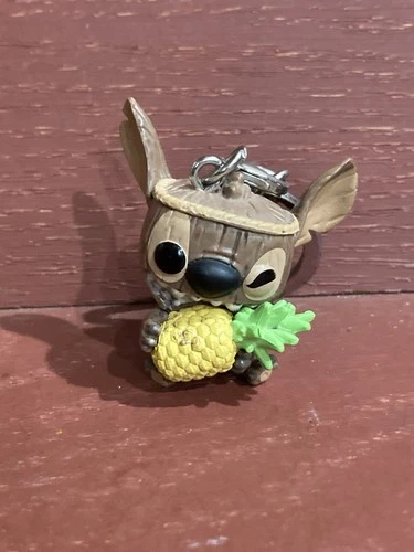 Funko Pocket Pop! Keychain Disney - Tiki Stitch (Hot Topic Exclusive)