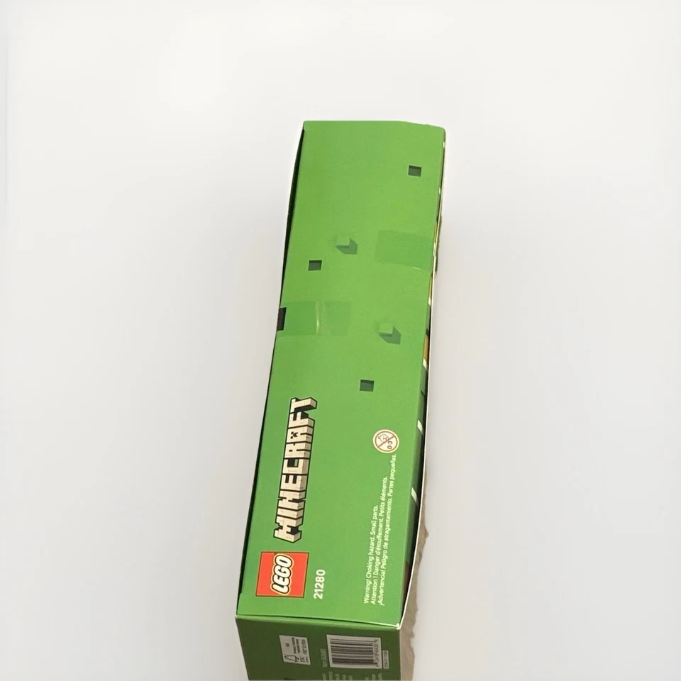 LEGO Minecraft 24 Days Winter Christmas Advent Calendar 2025 (21280) - Image 2 of 4