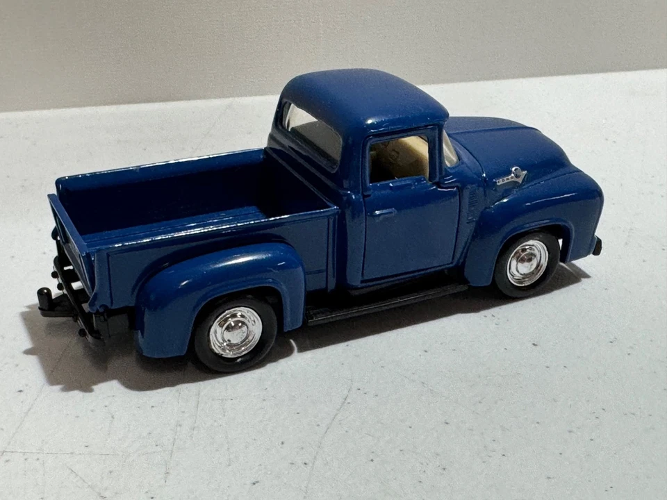 Ford F-100 1956 camioneta pickup Road Champs 1/43 puerta abierta modelo 1994 juguete Foto 3 de 4