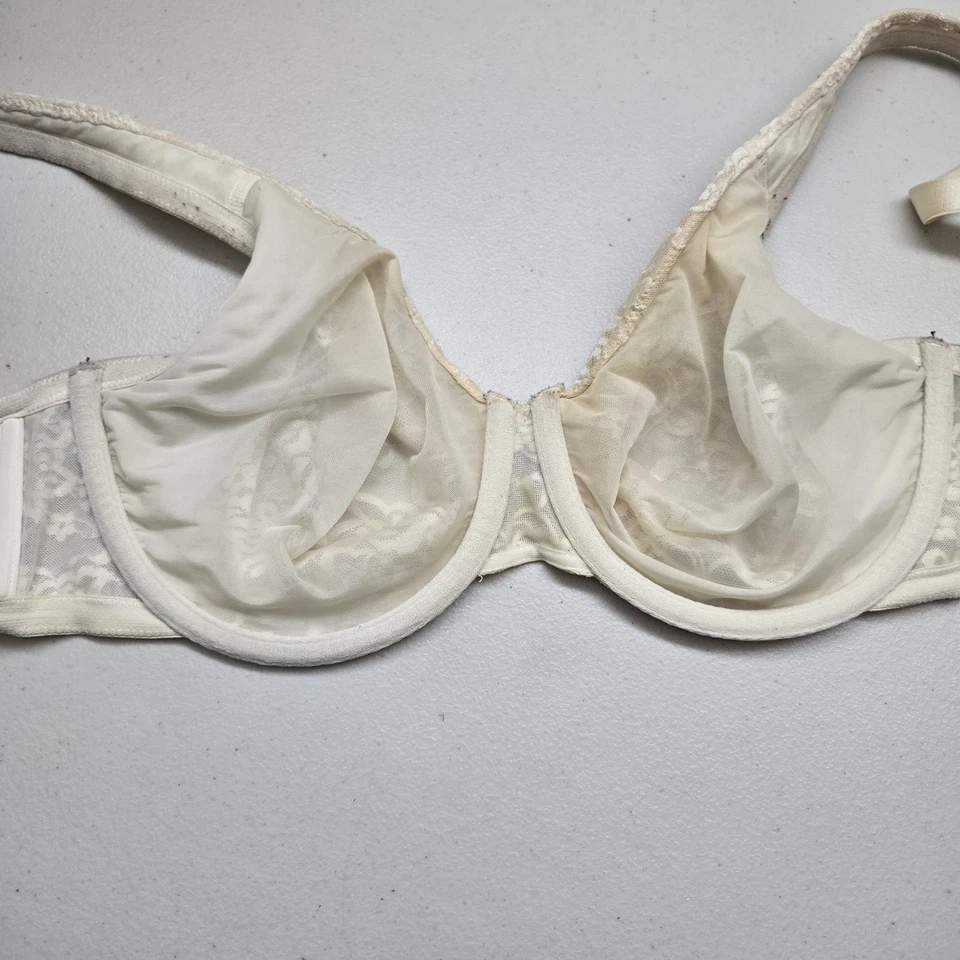 Sujetador Cacique Mujer 40C Marfil Floral Sin Forro Bralette Con Aros Encaje Malla Foto 3 de 4