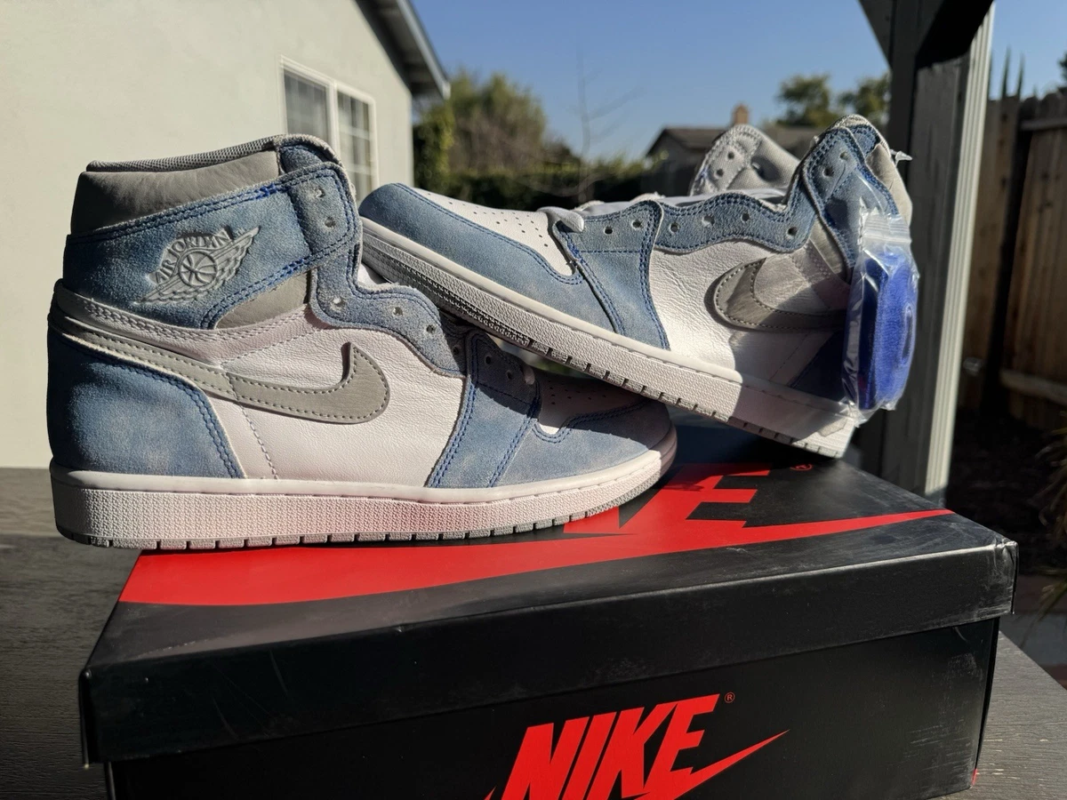 Jordan 1 Retro OG Hyper Royal for Sale | Authenticity Guaranteed