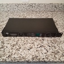 Yamaha Pro-y800 Uhf/vhf High Band Cordless Receiver - For Parts/not Working