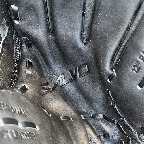 Easton SALVO 12" SVB1200 Soft Leather black Right Hand Throwing Softball Glove - Picture 7 of 7