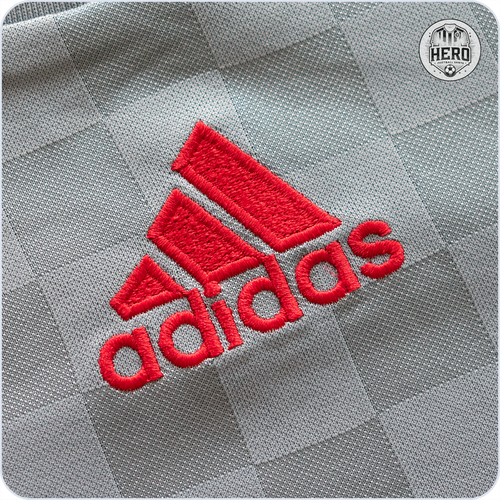 Camiseta Adidas Liverpool visitante 2008/09 (grande) - 313197 - Imagen 8 de 13
