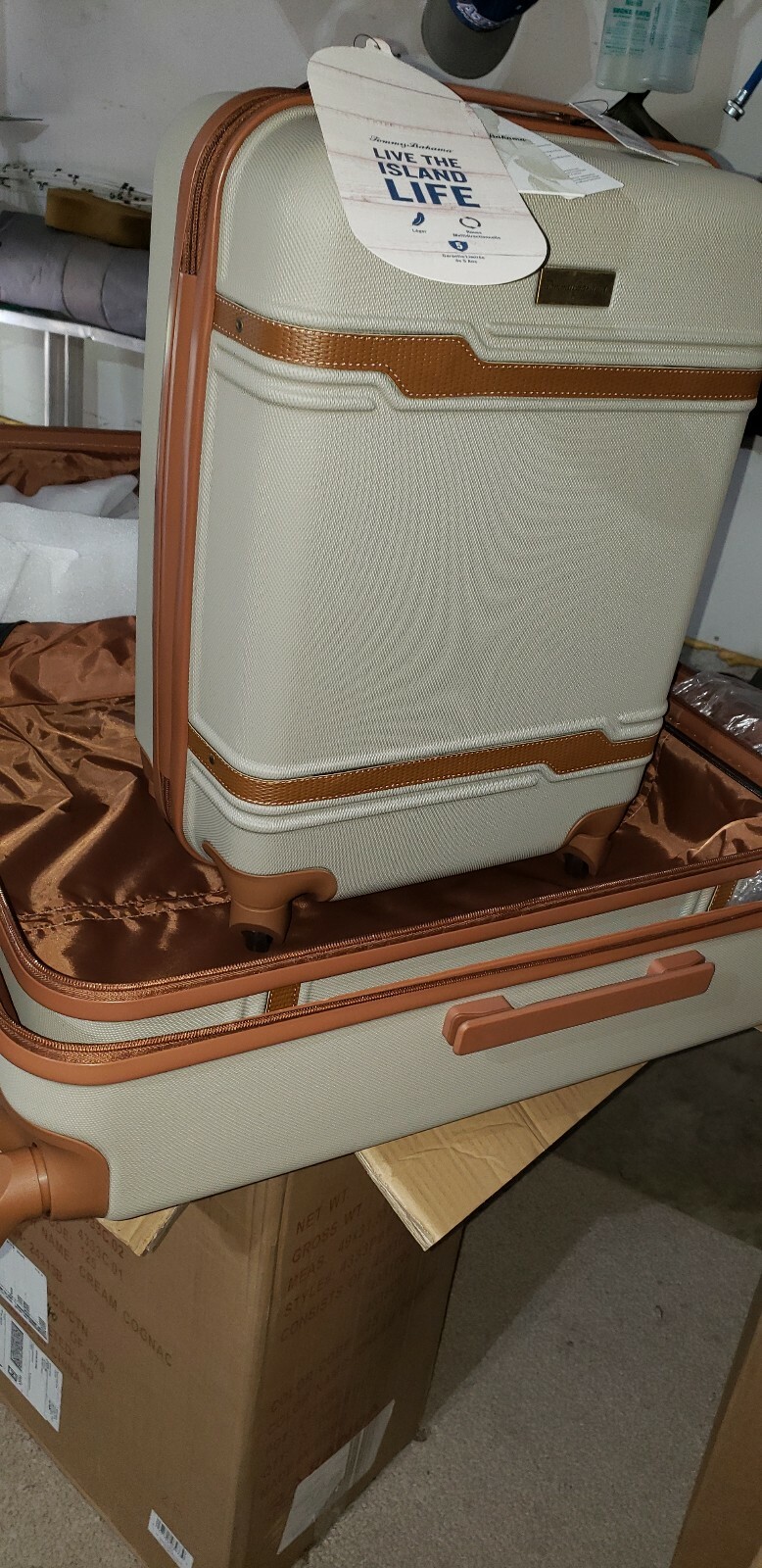 tommy bahama bay breeze luggage