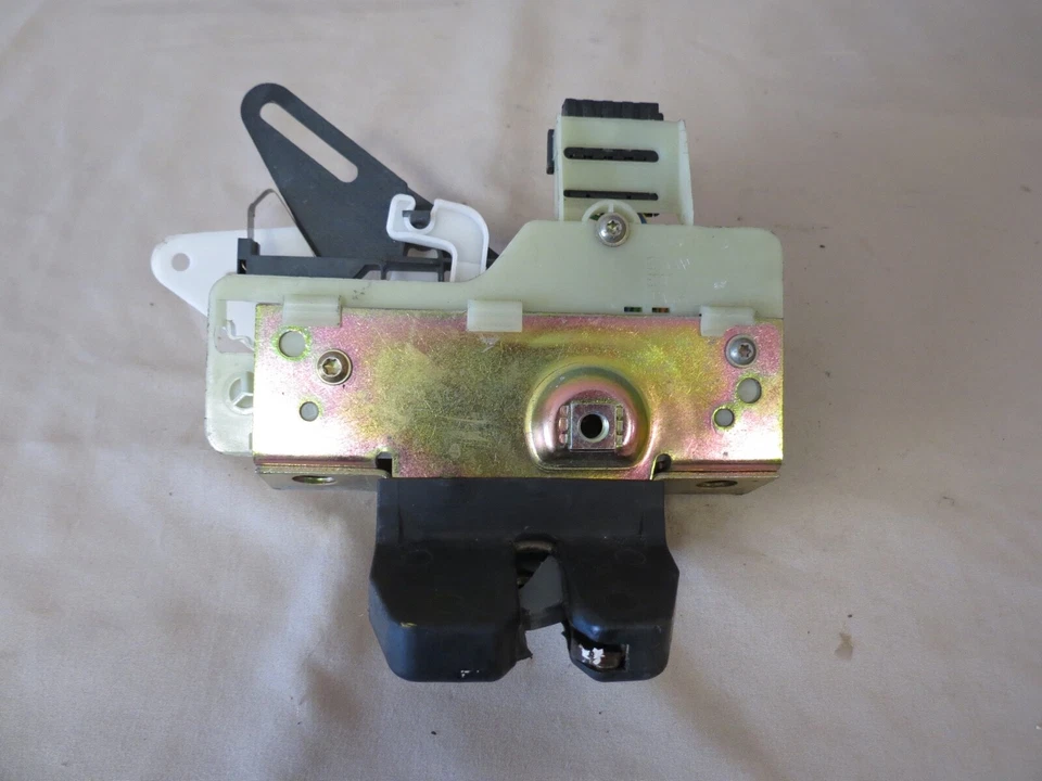 ✅ 01-07 Volvo v70 xc70 Tapa maletero puerta trasera cerradura pestillo actuador 9990.6662.2 Foto 3 de 4