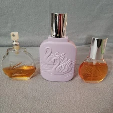 Vintage Gloria Vanderbilt Eau De Toilette 2x Perfume Swan Bottles and 1x Lotion