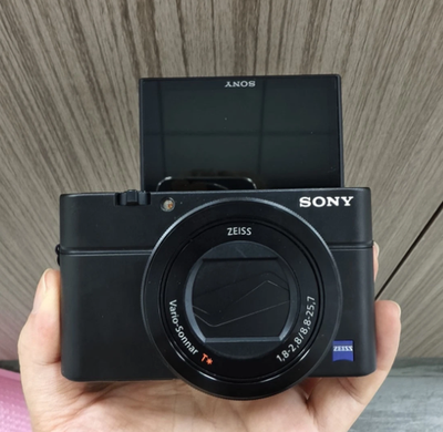 Sony Cyber-shot DSC-RX100 III M3 Digital Camera w/Wifi NFC