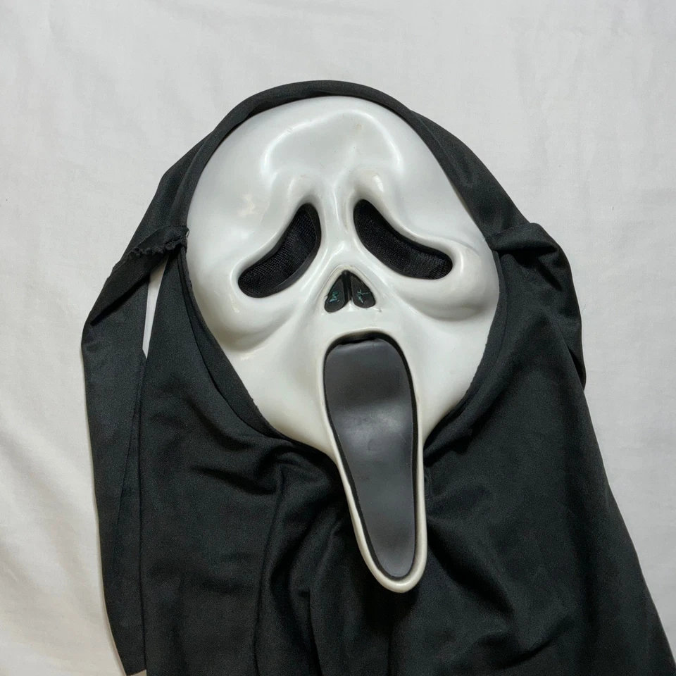 Vintage Scream Movie Face Mask Black Hood Halloween Costume Cosplay Fun World - Image 2 of 4