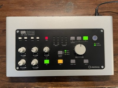 Steinberg UR28M USB 2.0 Audio Interface 2IN/8OUT-MINT