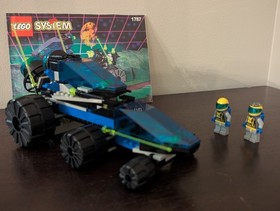 Vintage (1995) LEGO Space Unitron set 1787 Crater Cruiser - RARE