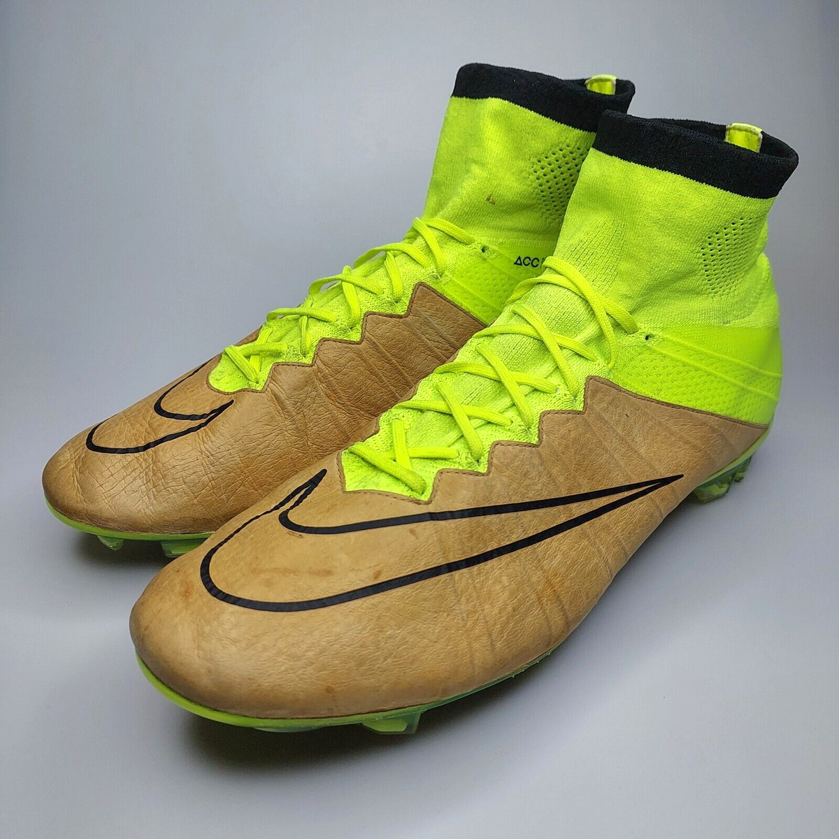 NIKE Mercurial Superfly Ⅳ CR AG-R 25cm NIKE Mercurial Superfly IV 4 CR7 AG-R Ronaldo Soccer Cleats