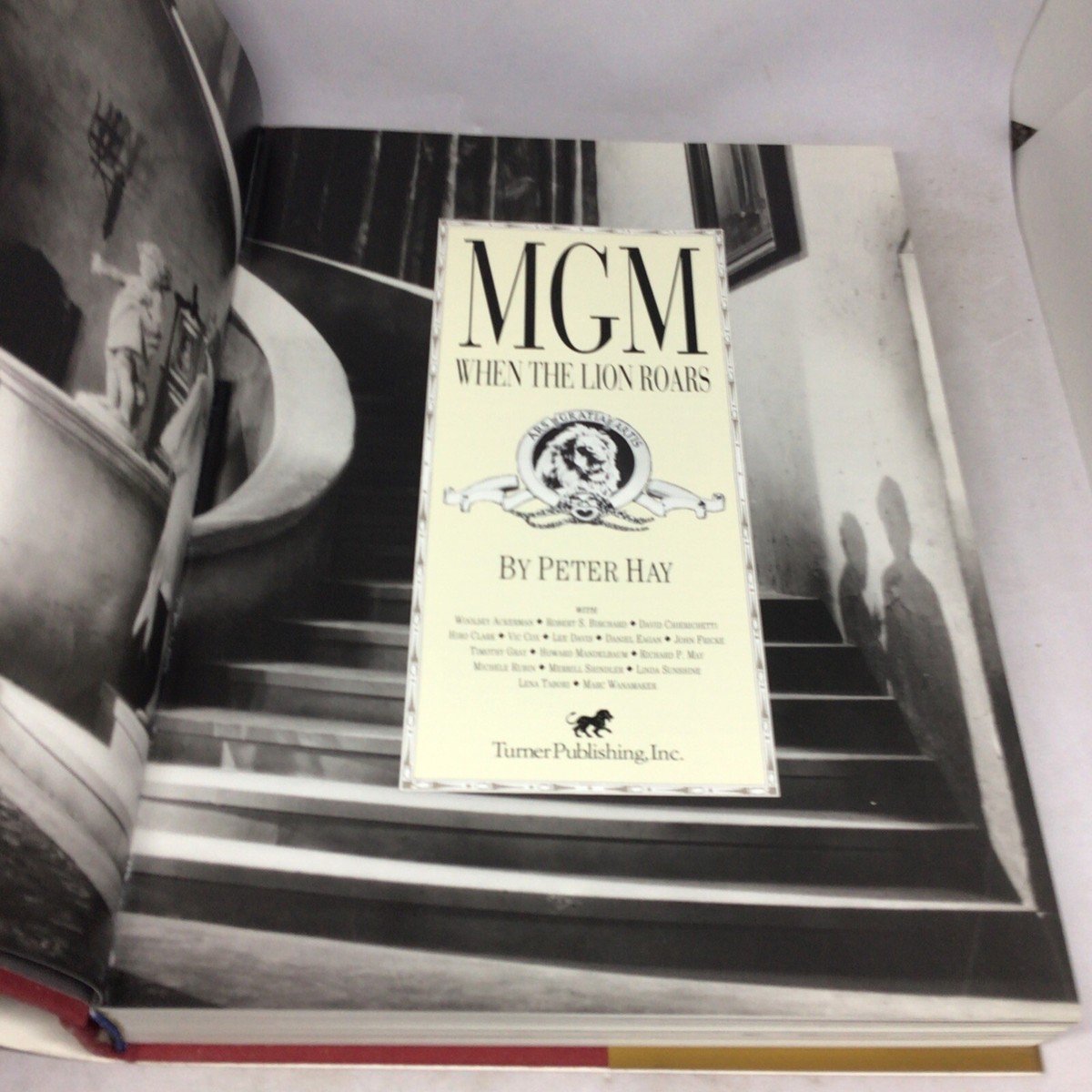 Vint. 1991 MGM When the Lion Roars by Peter Hay Hardcover + Dust