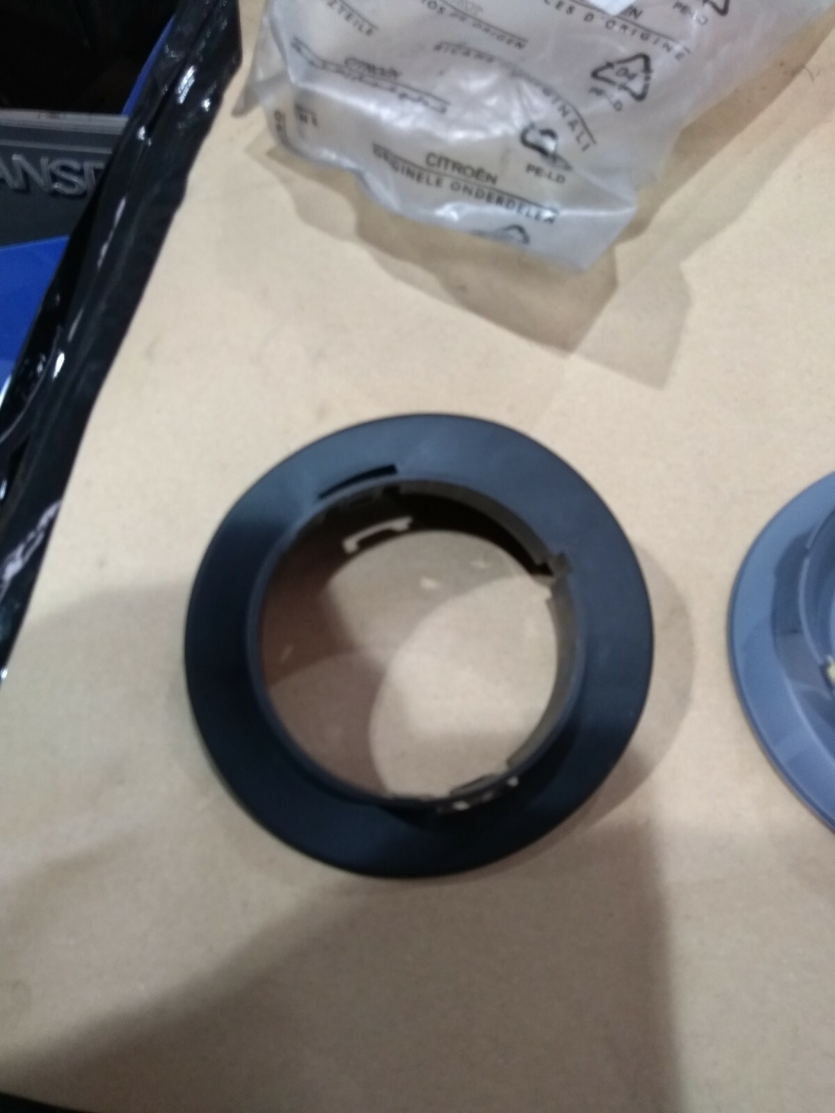 Genuine Citreon Berlingo Peugeot Partner Fuel cap cover 1508E3 eBay