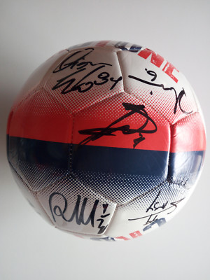 Pallone Serie A TIM Autografato dal Napoli - CharityStars