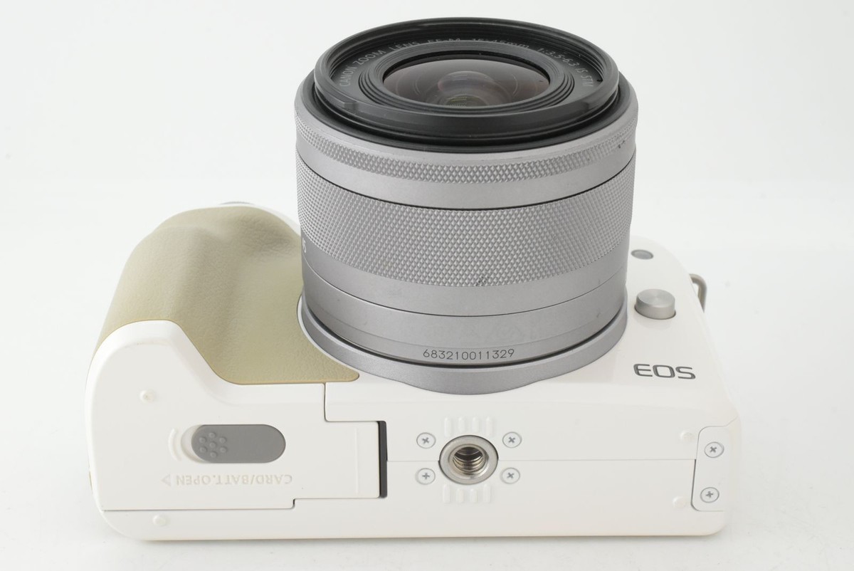 Canon EOS Kiss M White Mirrorless Camera with EF-M 15-45mm Lens