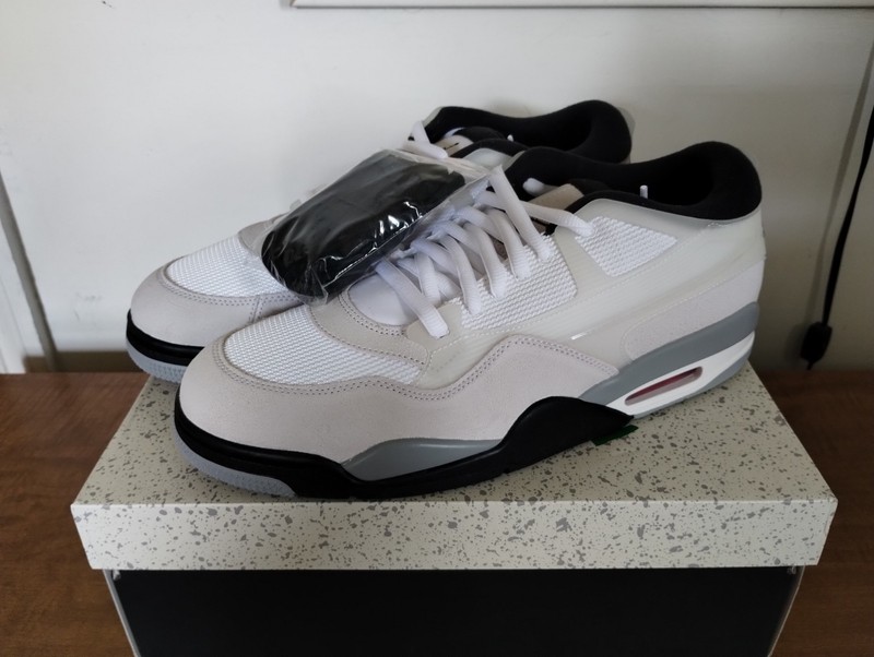 Air Jordan 4 RM Size 14