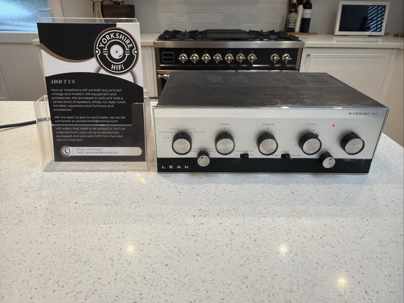Leak Stereo 30 Amplifier - MIDI Size - Vintage Hifi - Tested - Postage