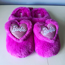 Barbie Girls Pink Faux Fur Heart Glitter Memory Foam Slip-On Slippers Size 4/5